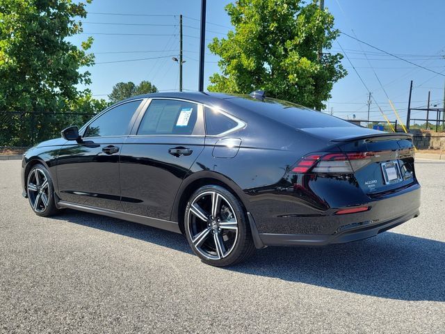 Used 2024 Honda Accord Sport image 6