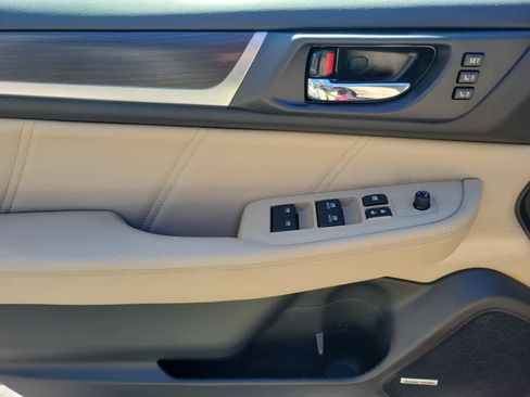 Used 2018 Subaru Legacy 2.5i Limited AWD/4WD image 25