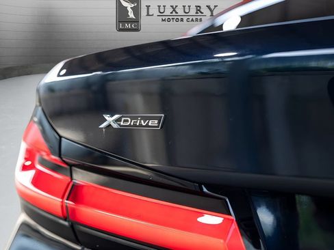 Used 2022 BMW 540i xDrive w/ M Sport Package AWD/4WD image 18