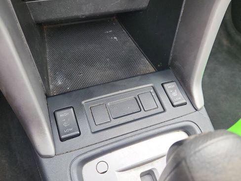 Used 2015 Subaru Forester 2.5i Premium w/ All-Weather Package image 29