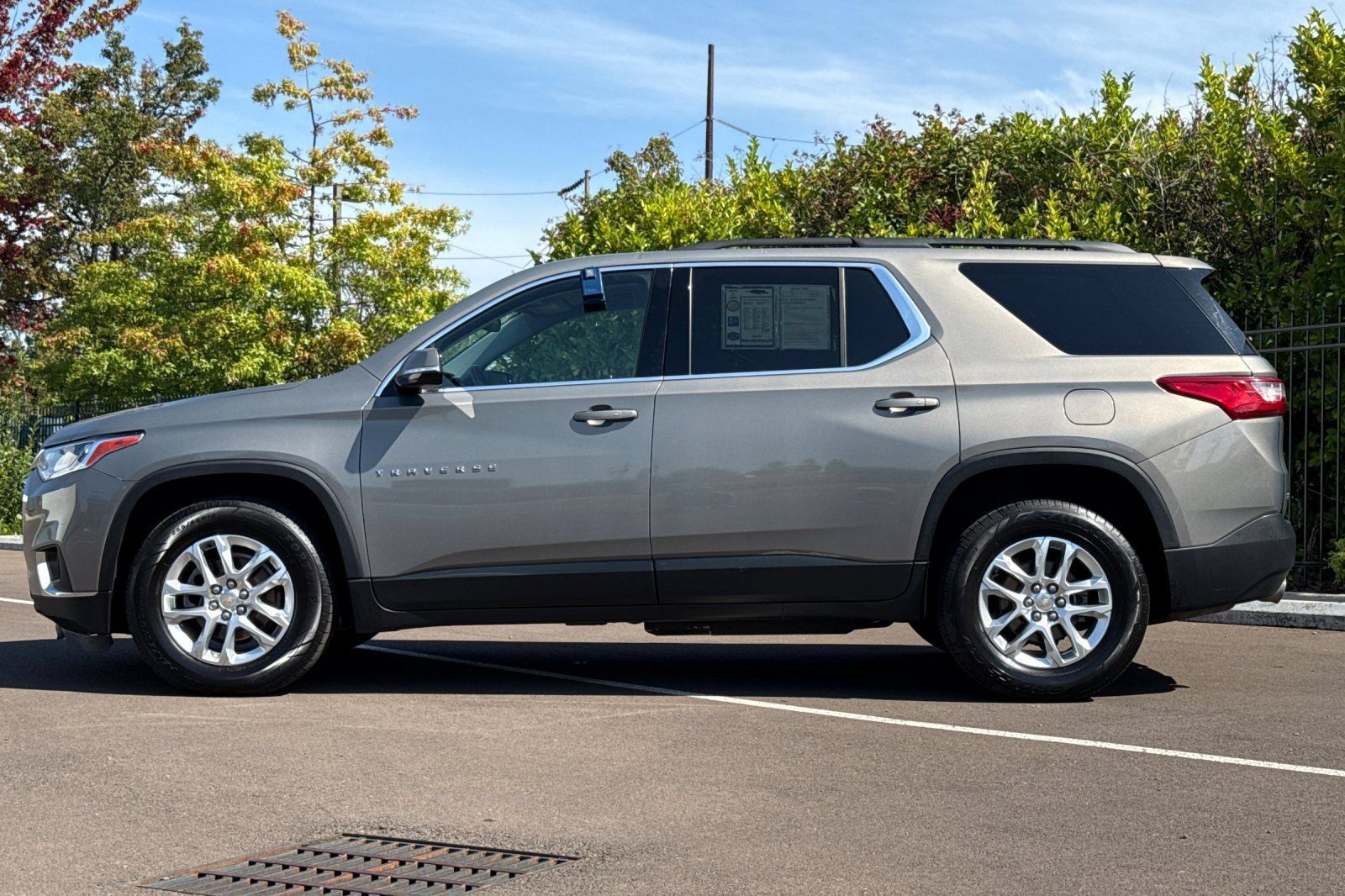 Used 2019 Chevrolet Traverse LT AWD/4WD image 7