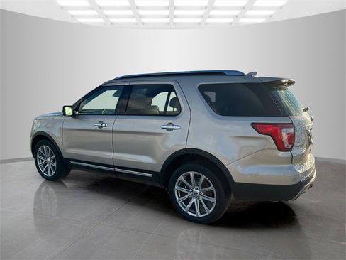 Used 2017 Ford Explorer Limited w/ Equipment Group 301A image 6