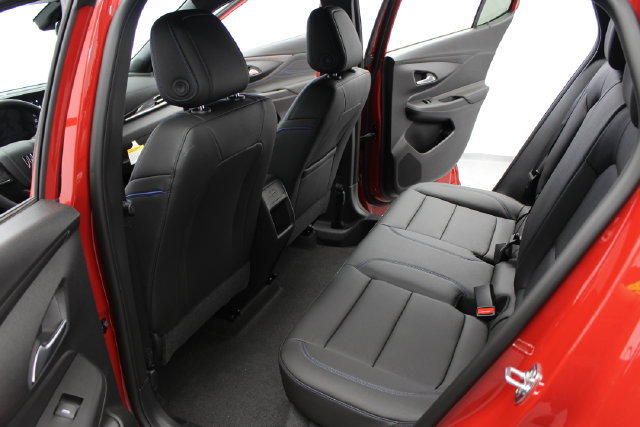 New 2026 Buick Envista Sport Touring w/ Convenience II Package FWD image 30