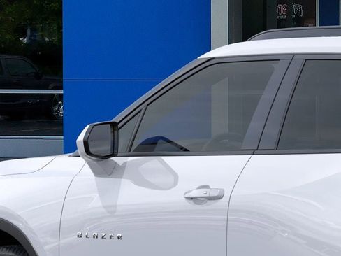 New 2026 Chevrolet Blazer LT image 36