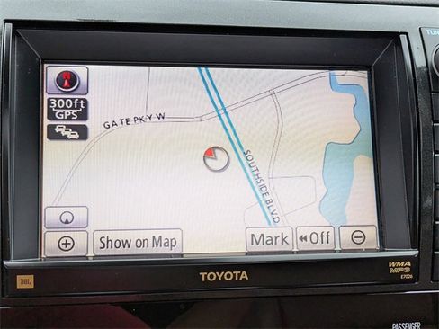 Used 2011 Toyota Tundra Limited image 22