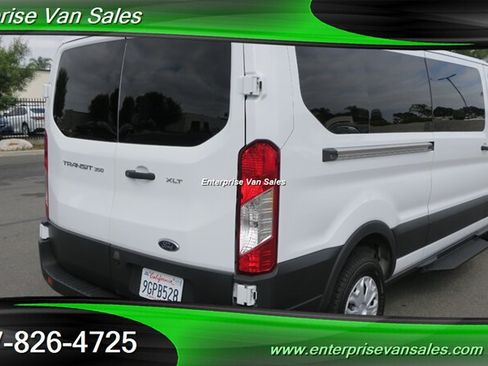 Used 2023 Ford Transit 350 XLT RWD image 5