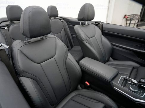 Used 2021 BMW 430i Convertible w/ Premium Package image 21