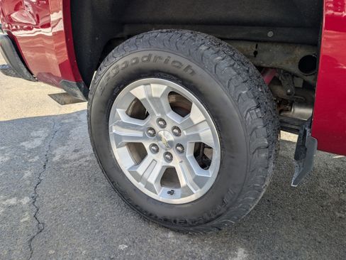 Used 2019 Chevrolet Silverado 1500 LT w/ All Star Edition image 10