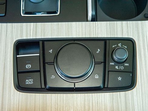 New 2025 MAZDA CX-90 3.3 Turbo w/ Preferred Package image 24