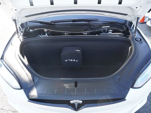 Used 2018 Tesla Model X 100D image 20