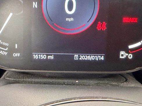 Used 2022 MINI Cooper 2-Door Hardtop w/ Premium Package image 64