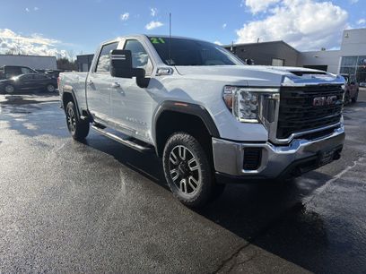 Used 2021 GMC Sierra 2500 Base w/ Convenience Package
