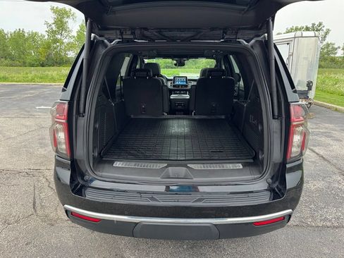 Used 2023 Chevrolet Tahoe Premier w/ Premium Package AWD/4WD image 25