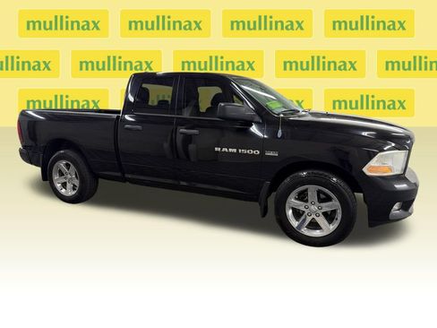 Used 2012 RAM 1500 Express RWD image 2