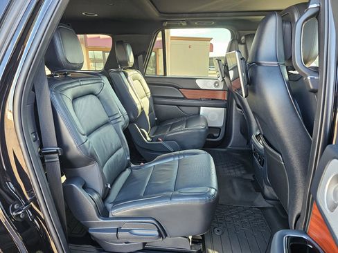 Used 2024 Lincoln Navigator L Reserve w/ Equipment Group 201A image 14