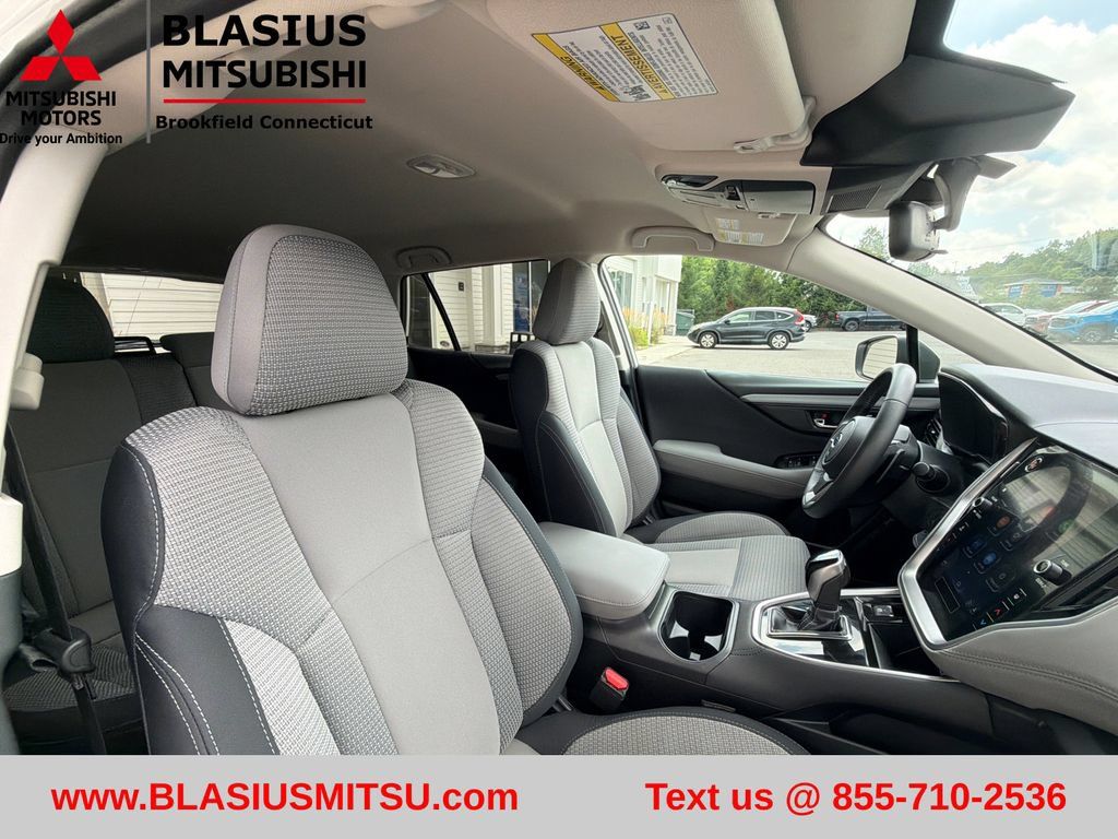 Used 2024 Subaru Outback Premium AWD/4WD image 56