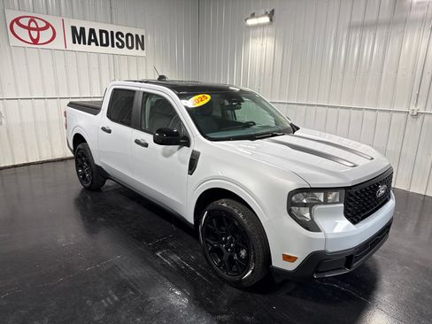 Used 2025 Ford Maverick XLT w/ XLT Luxury Package AWD/4WD image 4