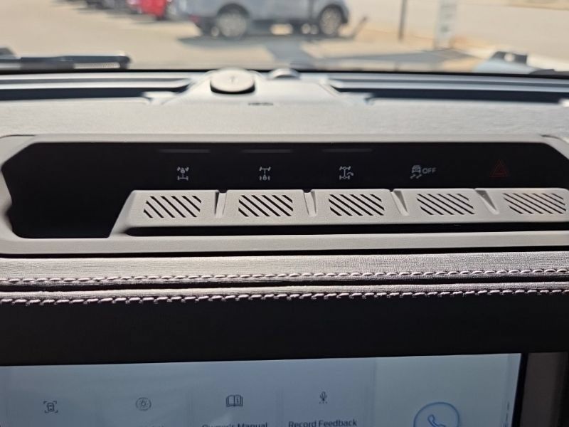 New 2026 Ford Bronco Outer Banks w/ Sasquatch Package AWD/4WD image 40