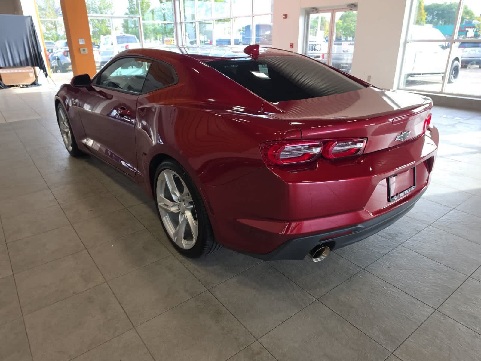 Used 2021 Chevrolet Camaro LT RWD image 11