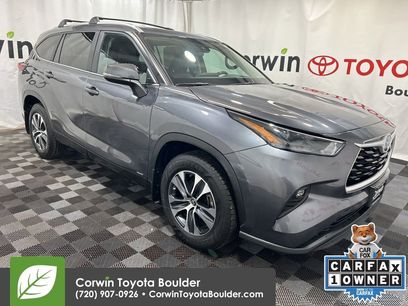 Used 2023 Toyota Highlander XLE