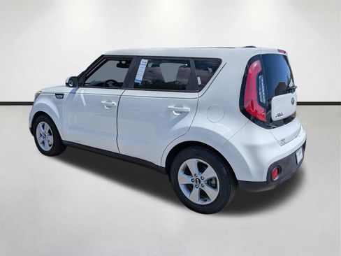 Used 2019 Kia Soul FWD image 6