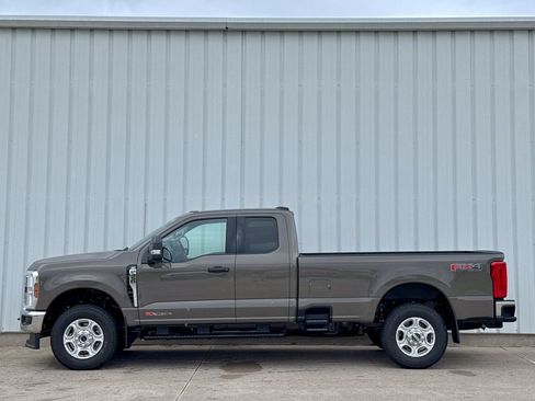 New 2026 Ford F350 XLT AWD/4WD image 3