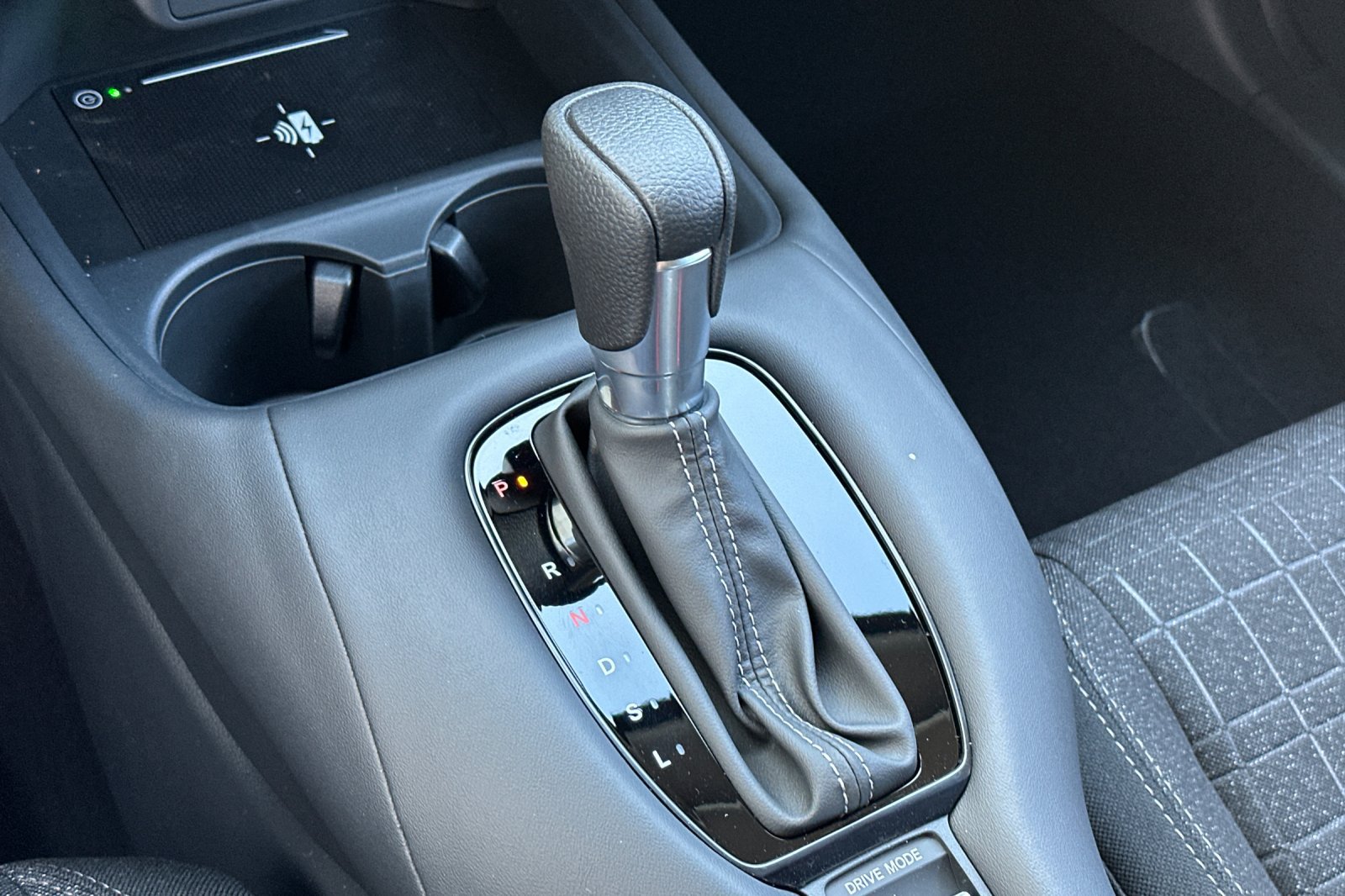 New 2027 Honda HR-V LX image 22
