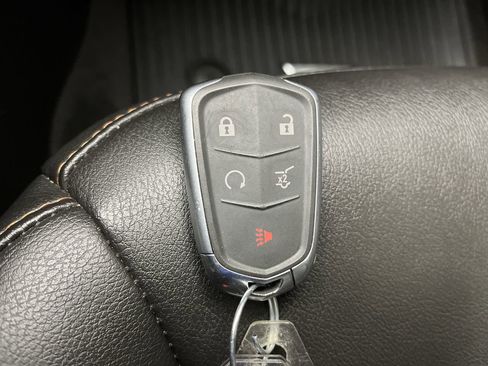 Used 2019 Cadillac XT4 Sport w/ Cold Weather Package image 29