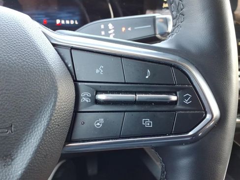 Used 2025 Chevrolet Equinox LT FWD image 26