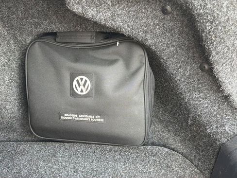 Used 2019 Volkswagen Jetta R-Line FWD image 21