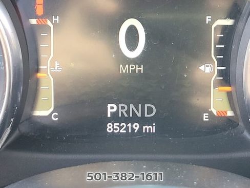 Used 2021 Jeep Wrangler Unlimited Sahara AWD/4WD image 29