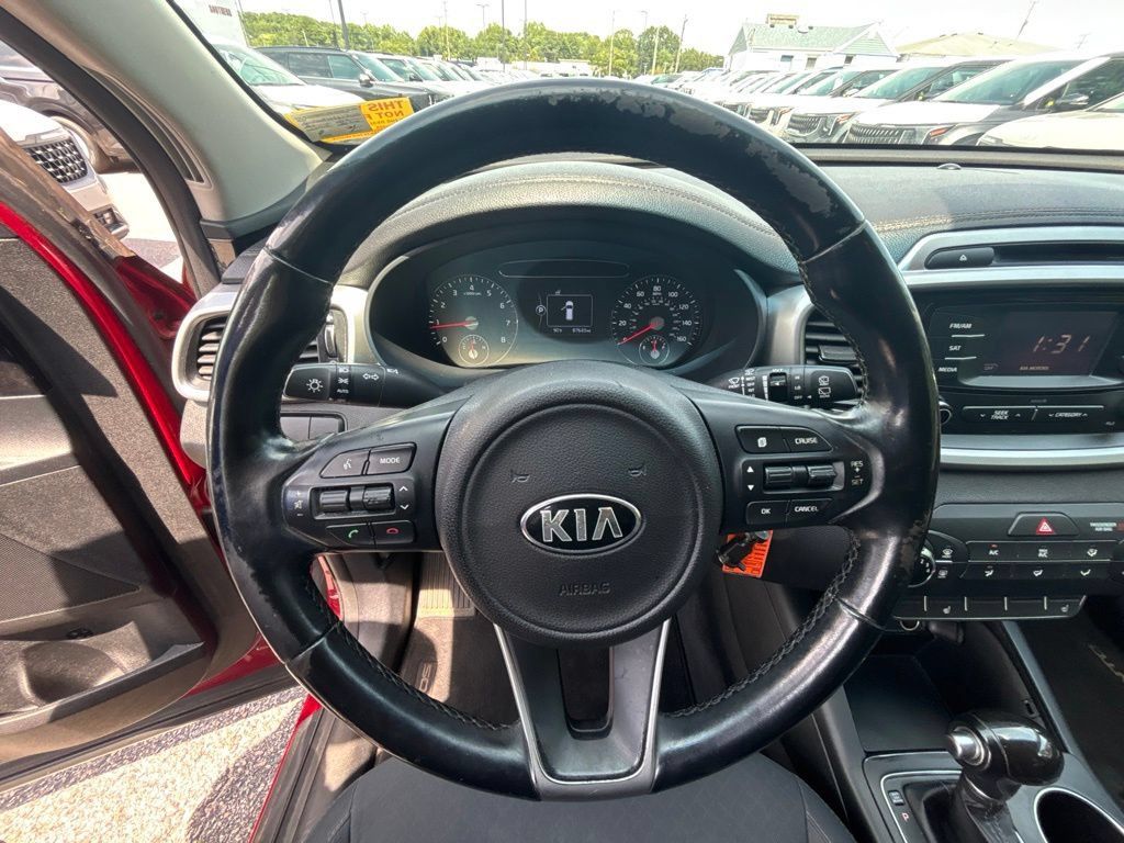 Used 2016 Kia Sorento FWD w/ LX Convenience Package image 12