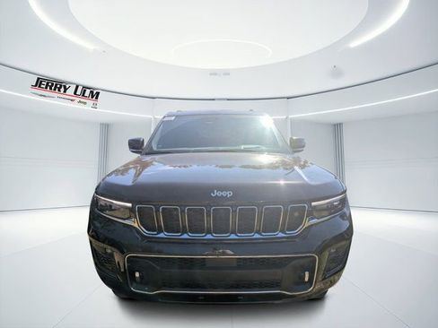 New 2025 Jeep Grand Cherokee L Overland w/ Advanced Protech Group III AWD/4WD image 6