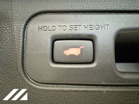 Used 2025 Honda Pilot Touring image 30