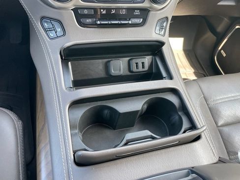 Used 2020 GMC Yukon XL Denali w/ Open Road Package AWD/4WD image 14