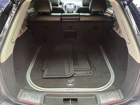 Used 2016 Cadillac SRX Luxury FWD image 13