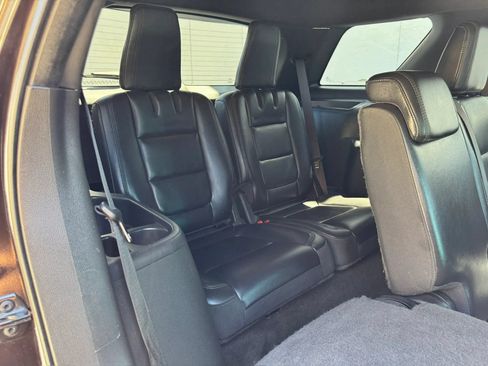 Used 2013 Ford Explorer XLT AWD/4WD image 23