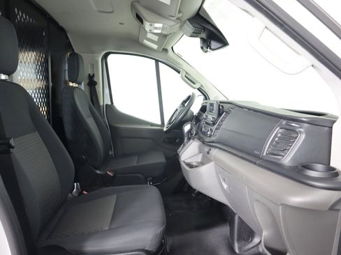 Used 2023 Ford Transit 250 Low Roof AWD w/ Exterior Upgrade Package image 10