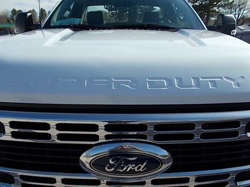 Used 2024 Ford F350 XL AWD/4WD image 20