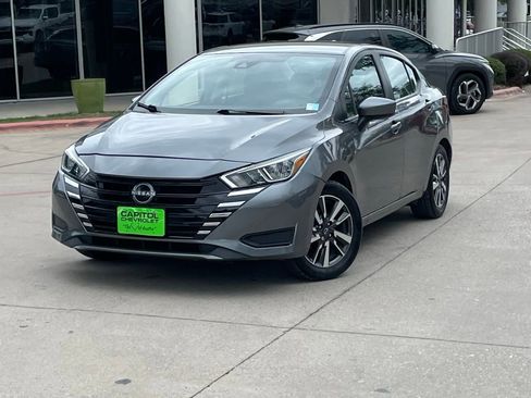 Used 2024 Nissan Versa SV FWD image 10