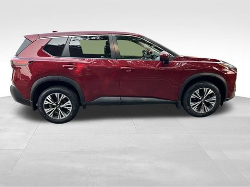 Used 2023 Nissan Rogue SV AWD/4WD image 7