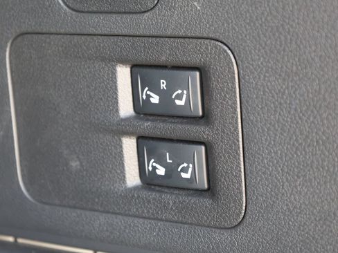 Certified 2025 INFINITI QX80 Luxe RWD image 9