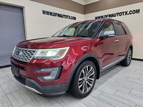 Used 2016 Ford Explorer Platinum AWD/4WD image 2