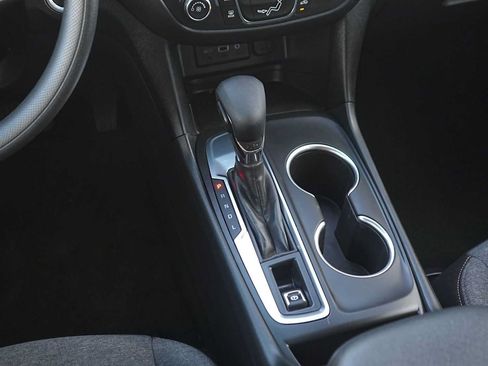 Used 2022 Chevrolet Equinox LT FWD image 21