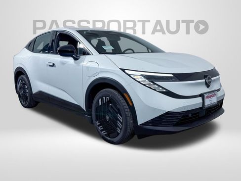 New 2026 Nissan Leaf image 3