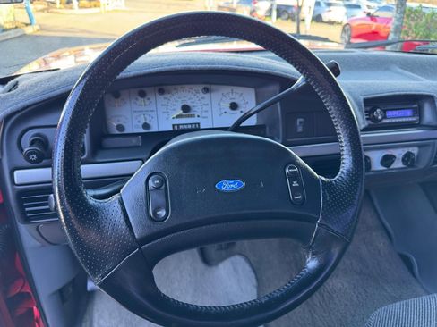 Used 1993 Ford F150 Lightning RWD image 30