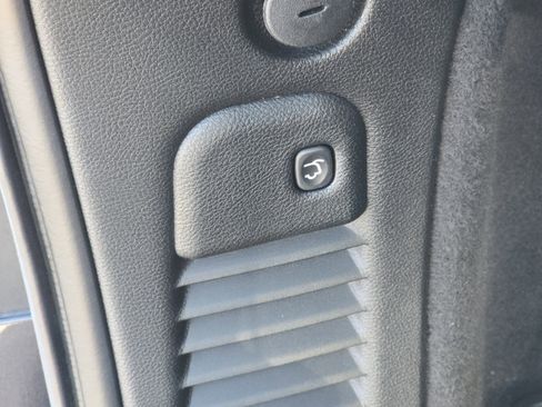 Used 2018 Dodge Durango SRT w/ SRT Interior Appearance Group image 39