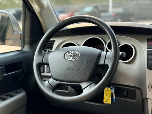 Used 2008 Toyota Tundra SR5 w/ TRD Off-Road Pkg AWD/4WD image 17