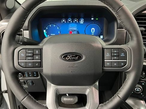 Used 2025 Ford F150 Lariat AWD/4WD image 26