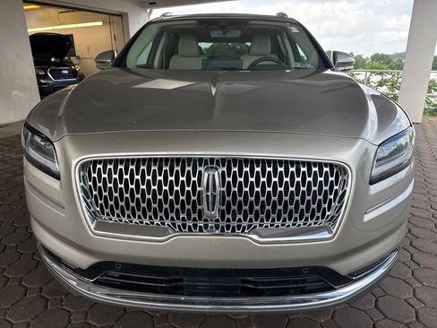 Used 2023 Lincoln Nautilus Reserve w/ Equipment Group 201A AWD/4WD image 2